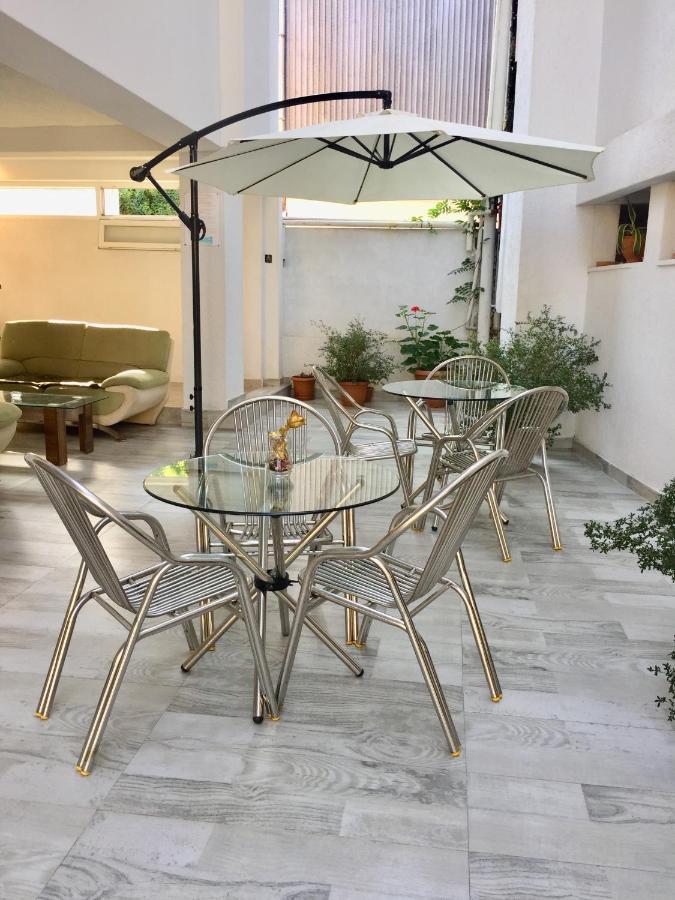 Hotel Katrin Kobuleti Esterno foto